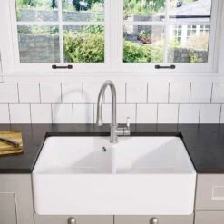 Blanco VILLAE Farmhouse Ceramic 2 Bowl Kitchen Sink - Crystal White - 525164 5 Blanco VILLAE Farmhouse Ceramic 2 Bowl Kitchen Sink - Crystal White - 525164 -Home Kitchen 5 2 525164 lifestyle1
