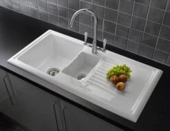 Reginox Regi-Ceramic 1.5 Bowl Kitchen Sink Including Waste - White - RL 301 CW -Home Kitchen rl301cw.2